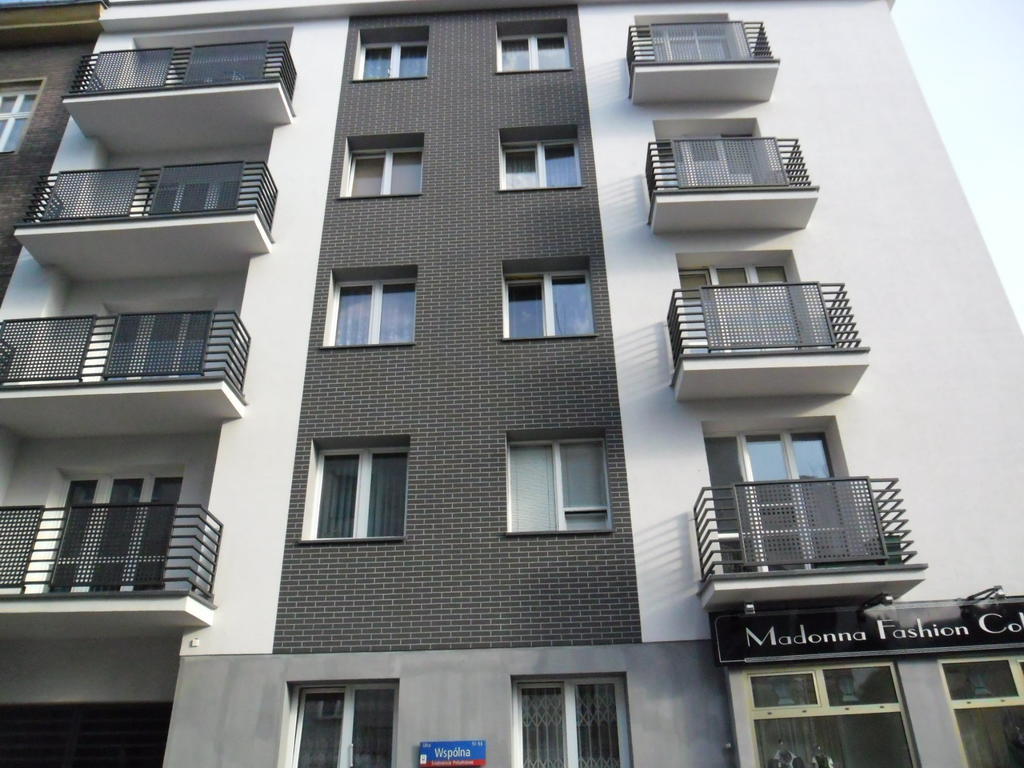 Klimatyczna Kawalerka W Centrum Warszawy Varsavia Esterno foto